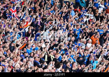 Fußballfans des Rangers fc auf dem Gelände in einem Hampden Park, Glasgow, Schottland, Großbritannien Stockfoto