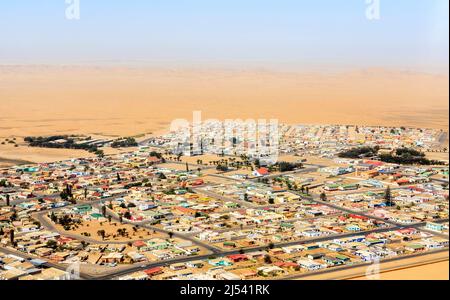 Luftaufnahme von Swakopmund, Skeleton Coast, Erongo Region an der Westküste Namibias, Südwestafrika Stockfoto