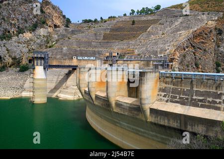 Staumauer Diga Rosamarina, Italien, Sicilia, Caccamo Stockfoto