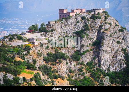 Castello Utveggio auf dem Monte Pellegrino, Italien, Sicilia, Palermo Stockfoto