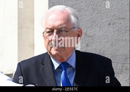 London, Großbritannien. Sir Peter Bottomley, Pächter und Mieter versammelten sich vor dem Parlament, um zu demonstrieren, während das Gesetz zur Gebäudesicherheit heute im Unterhaus debattiert wurde. Abgeordnete aller wichtigen politischen Parteien nahmen daran Teil, um ihre Unterstützung zu bekundieren. Stockfoto