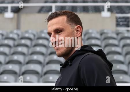 Newcastle, Großbritannien. 20. April 2022. Chris Wood #20 von Newcastle United kommt am 4/20/2022 im St. James Park in Newcastle, Großbritannien an. (Foto von Mark Cosgrove/News Images/Sipa USA) Quelle: SIPA USA/Alamy Live News Stockfoto