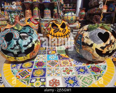 Mexikanische talavera Kürbisse und Produkte, Baja California Stockfoto