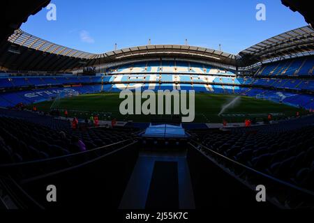 Manchester, Großbritannien. 20. April 2022. Innenansicht des Etihad-Stadions in Manchester, Großbritannien am 4/20/2022. (Foto von Conor Molloy/News Images/Sipa USA) Quelle: SIPA USA/Alamy Live News Stockfoto