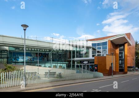 Freemans Kai Leisure Centre Gebäude, Durham, England, UK. Architekten - William Saunders. Stockfoto