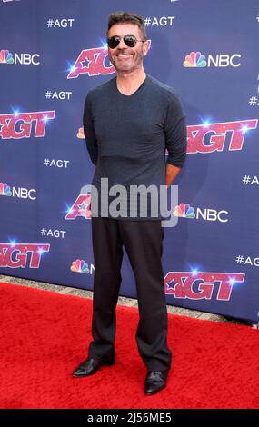 19. April 2022 – Pasadena, Kalifornien – Simon Cowell. â œAmericaâ hat Talentâ Saison 17 Kick-Off Red Carpet im Pasadena Civic Auditorium ausgetragen. Stockfoto