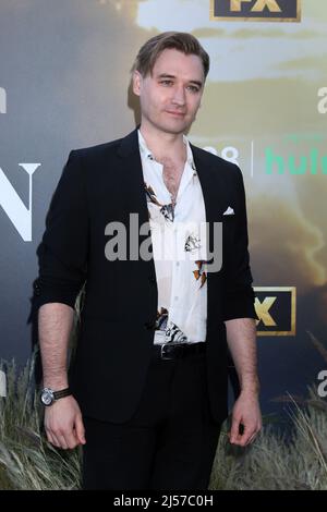 LOS ANGELES - APR 20: David Numrich bei der TV-Serie FX's Under the Banner of Heaven Premiere im Hollywood Athletic Club am 20. April 2022 in Los Angeles, CA Stockfoto