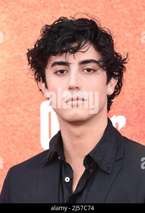 Los Angeles, USA. 20. April 2022. Anthony Ippolito beim Spaziergang auf dem roten Teppich bei der Los Angeles Premiere von Staffel 1 der Paramount Serie 'The Offer' in den Paramount Picturs Studios in Los Angeles, CA am 20. April 2022. (Foto von Scott Kirkland/Sipa USA) Quelle: SIPA USA/Alamy Live News Stockfoto