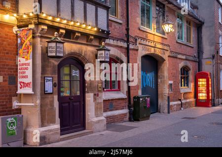 Das Story Museum am frühen Morgen. Pembroke Street, Oxford, England Stockfoto