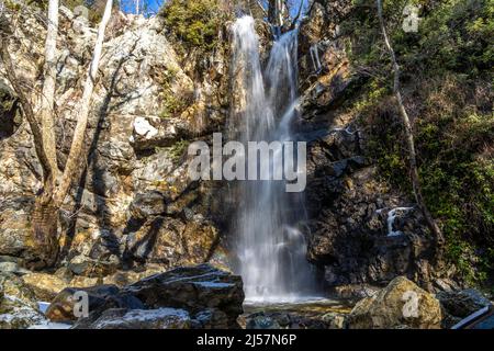 Kaledonia Wasserfall im Troodos-Gebirge, Zypern, Europa | Caledonia Wasserfälle, Troodos Gebirge, Zypern, Europa Stockfoto