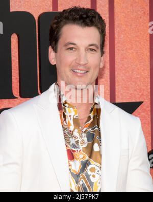 20. April 2022 - Los Angeles, Kalifornien - Miles Teller. Los Angeles Premiere der neuen Serie „The Offer“ von Paramount+ (Kreditbild: © Billy Bennight/AdMedia via ZUMA Press Wire) Stockfoto