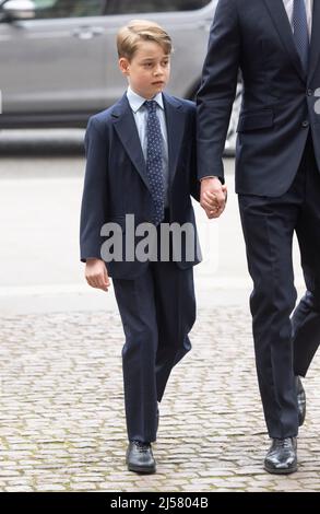 London, Großbritannien. 29. März 2022. Prinz George nimmt an einem Gedenkgottesdienst für Prinz Philip, Herzog von Edinburgh, in der Westminster Abbey in London Teil. Kredit: An Stockfoto