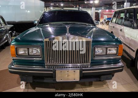 7/31/2021 - Sharjah, VAE: 1989 Rolls Royce Silver Spur ein Klassiker des Vereinigten Königreichs. Stockfoto