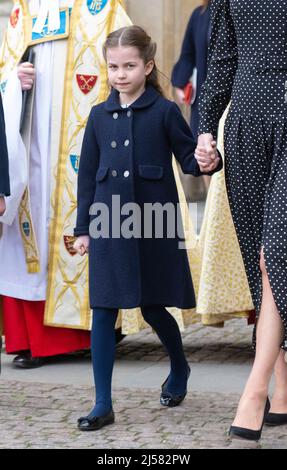 London, Großbritannien. 29. März 2022. Prinzessin Charlotte nimmt an einem Gedenkgottesdienst für Prinz Philip, Herzog von Edinburgh, in der Westminster Abbey in London Teil. Credi Stockfoto