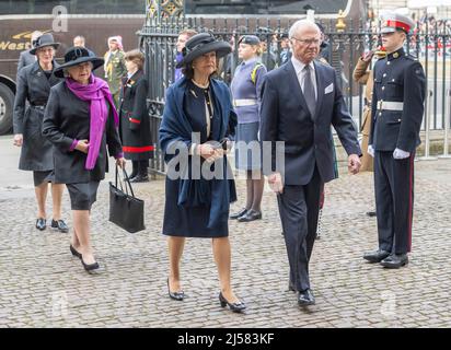 London, Großbritannien. 29. März 2022. König Carl Gustaf XV1 von Schweden und Königin Silvia von Schweden nehmen an einer Gedenkfeier für Prinz Philip, Herzog von Edinburg, Teil Stockfoto