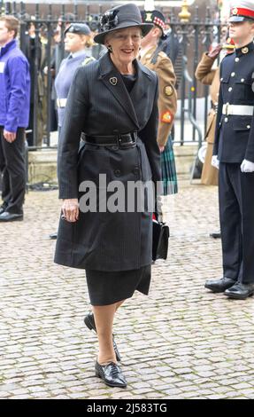 London, Großbritannien. 29. März 2022. Königin Margrethe von Dänemark nimmt an einem Gedenkgottesdienst für Prinz Philip, Herzog von Edinburgh, in der Westminster Abbey in London Teil Stockfoto