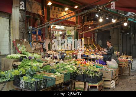 Obst und Gemüse, Wochenmarkt, Mercato Vucciria, Palermo, Sizilien, Italien Stockfoto