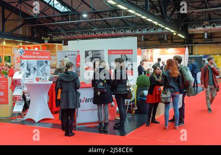 Jobbörse, Arena, Eichenstrasse, Treptow, Treptow-Koepenick, Berlin, Deutschland Stockfoto