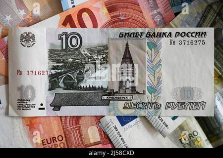 Rubel, Euro, Banknoten, Banknoten, Studioaufnahme Stockfoto