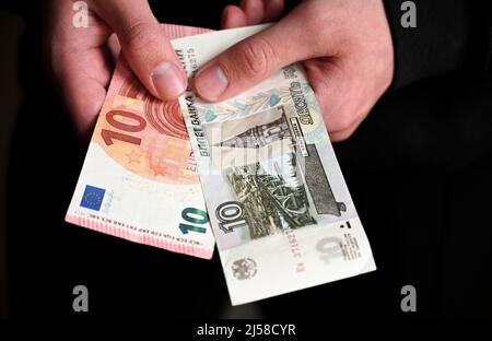 Rubel, Euro, Banknoten, Banknoten, Studioaufnahme Stockfoto