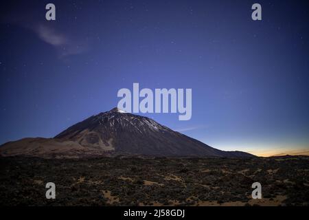 Sterne bei Nacht im el teide teneriffa Stockfoto