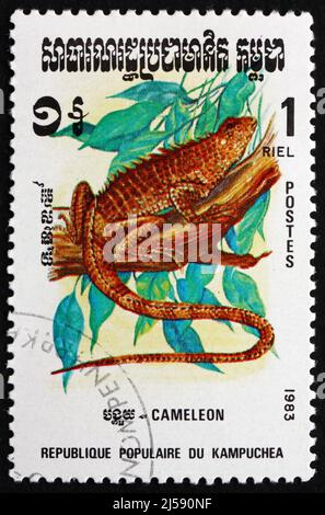 KAMBODSCHA - UM 1983: Eine in Kambodscha gedruckte Briefmarke zeigt Chameleon, Lizard, um 1983 Stockfoto