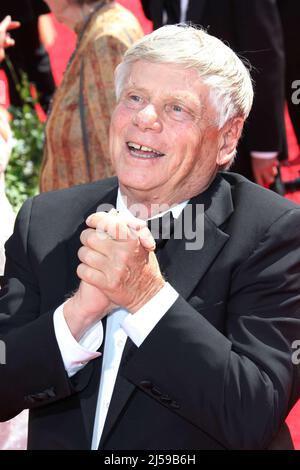 Los Angeles, CA - Robert Morse kommt zu den Primetime Emmy Awards 62. in Los Angeles, Kalifornien, USA. 29. August 2010. Bildnachweis: Krista Kennel/Sipa Press /emmyarr2sipakk.382/1008302357 Bildnachweis: SIPA USA/Alamy Live News Stockfoto
