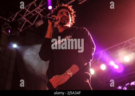 Raper J Cole tritt beim Neon Desert Music Festival in El Paso, Texas, auf. Stockfoto