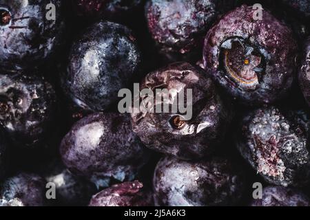 Blaubeeren eingefroren Vollformat Makro Draufsicht close up Stockfoto
