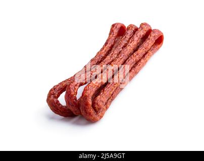 Trocken gehärtete Kabanos-Wurst isoliert auf weiß Stockfoto