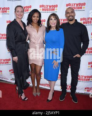 Los Angeles, USA. 21. April 2022. Sharon Case, Mishael Morgan, Kate Linder und Bryton James im Hollywood Museum ehren Kate Linder für ihre 40-jährige Karriere bei ÔThe Young and the RestlessÕ, die am 21. April 2022 im Hollywood Museum in Los Angeles, CA, stattfand. © Janet Gough / AFF-USA.COM Quelle: AFF/Alamy Live News Stockfoto