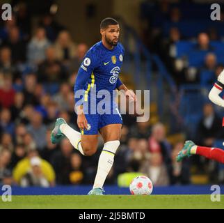 London, Großbritannien. 20. April 2022. 20. April 2022 - Chelsea gegen Arsenal - Premier League - Stamford Bridge Ruben Loftus-Cheek während des Premier League-Spiels in Stamford Bridge, London. Kredit: Mark Pain/Alamy Live Nachrichten Stockfoto