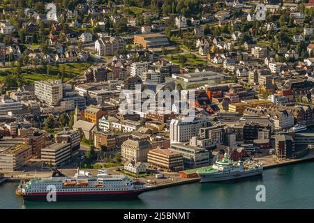 Luftaufnahme der Stadt Tromso vom Mount Storsteinen, Norwegen Stockfoto