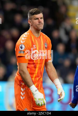 Burnley, Großbritannien. 21.. April 2022. Fraser Forster aus Southampton während des Spiels der Premier League in Turf Moor, Burnley. Bildnachweis sollte lauten: Andrew Yates / Sportimage Kredit: Sportimage/Alamy Live News Stockfoto