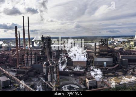 Duisburg, DEU, 09/27/2020 - ThyssenKrupp Stahlwerk Duisburg Hamborn, die Aktienkurse von ThyssenKrupp sind in den letzten Wochen stark gesunken. [Automatisierte Übersetzung] Stockfoto