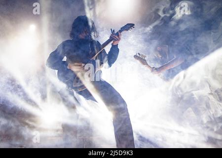 Tilburg, Niederlande. 21. April 2022. Die französische Post-Rock-Band BRUIT spielt ein Live-Konzert während des niederländischen Musikfestivals Roadburn Festival 2022 in Tilburg. (Foto: Gonzales Photo/Alamy Live News Stockfoto