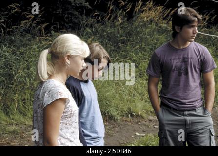 Mean Creek Jahr : 2004 USA Regie : Jacob Estes Carly Schroeder, Rory Culkin, Trevor Morgan Stockfoto