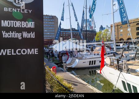 London Luxury afloat, St. Katharine Docks London Großbritannien Stockfoto