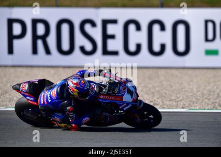 Assen, Niederlande. 22. April 2022. 1 Toprak Razgatlioglu TUR Yamaha YZF R1 Pata Yamaha mit Brixx WorldSBK während der Motul Dutch Round - FIM Superbike World Championship 2022 - Freies Training und Qualifikationen, World Superbike - SBK in Assen (Niederlande), Niederlande, April 22 2022 Quelle: Independent Photo Agency Srl/Alamy Live News NÂ Stockfoto