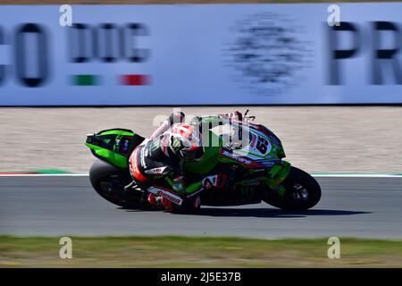 Assen, Niederlande. 22. April 2022. NÂ 65 Jonathan Rea GBR Kawasaki ZX-10RR Kawasaki Racing Team WorldSBK während der Motul Dutch Round - FIM Superbike World Championship 2022 - Freies Training und Qualifikationen, World Superbike - SBK in Assen (Niederlande), Niederlande, April 22 2022 Quelle: Independent Photo Agency Srl/Alamy Live News Stockfoto