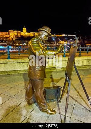 Die Statue des ungarischen Malers Ignac Roskovics bei der Arbeit, befindet sich am Belgrader Kai, Pest Bezirk, Budapest, Ungarn Stockfoto