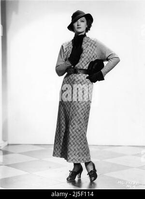 MYRNA LOY 1934 Full Length Fashion Portrait Werbung für Metro Goldwyn Mayer Stockfoto