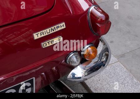 Detail des Jahrgangs Triumph GT6 Mk2 am 10.. April 2022 in London, Großbritannien. Stockfoto