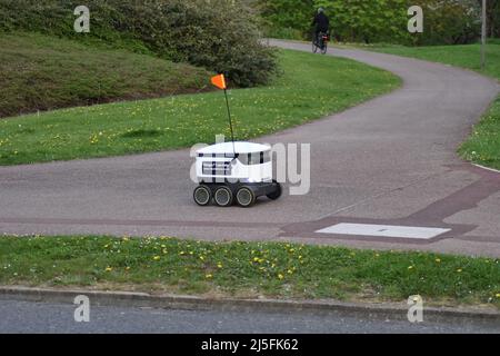 Raumschiff-Zustellroboter in Milton Keynes. Stockfoto