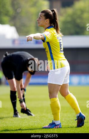 Crawley, Großbritannien. 23. April 2022. Christie Murray (10 Birmingham) während des Barclays FA Womens Super League-Spiels zwischen Brighton und Hove Albion und Birmingham im People's Pension Stadium in Crawley, England. Liam Asman/SPP Credit: SPP Sport Press Photo. /Alamy Live News Stockfoto