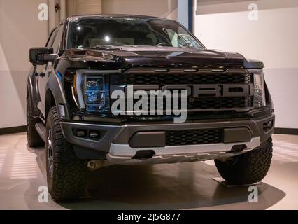 Legacy Gallery, 2022 Ford F-150 Lightning Elektro-LKW, Ford Rouge Factory Tour, Dearborn, Michigan, USA Stockfoto