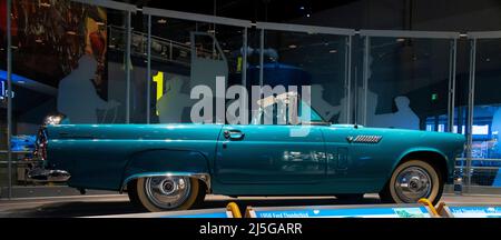 1956 Ford Thunderbird, Legacy Gallery, Ford Rouge Factory Tour, Dearborn, Michigan, USA Stockfoto