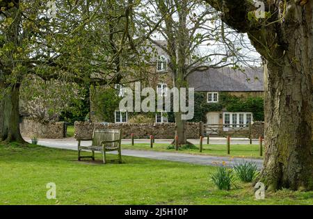 Blick auf Kingham Village Oxfordshire Stockfoto