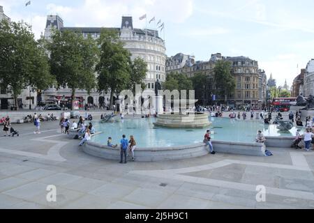 London, Großbritannien - 2021. September: Trafalgar Square in London Stockfoto