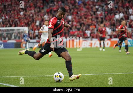 Curitiba, Brasilien. 23. April 2022. Orejuela während Athletico und Flamengo. Spiel gültig für die 3. Runde der Brasilianischen Meisterschaft 2022. Joaquim Américo Guimarães Stadion in Curitiba, PR. Kredit: Carlos Pereyra/FotoArena/Alamy Live Nachrichten Stockfoto